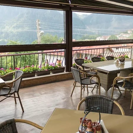 Uzunski Hotel 3*