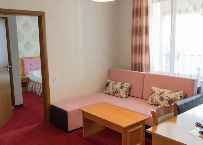 Uzunski Hotel Smoljan